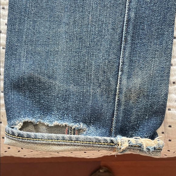 Men's Distressed Blue Jeans - Picture 4 of 7